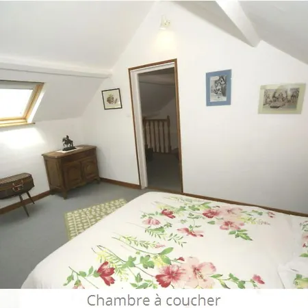 度假居 Garence Mit Eigener Terrasse By Interhome