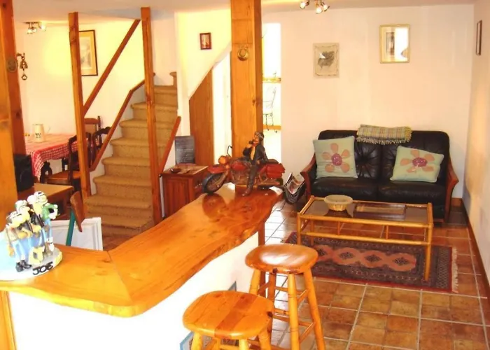 度假居 Garence Mit Eigener Terrasse By Interhome