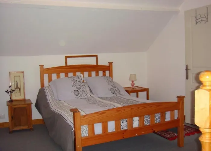 Garence Mit Eigener Terrasse By Interhome 度假居 *