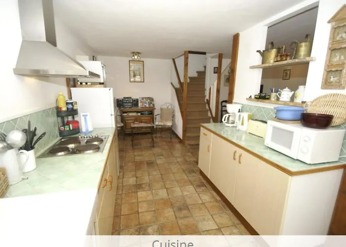 Garence Mit Eigener Terrasse By Interhome 度假居