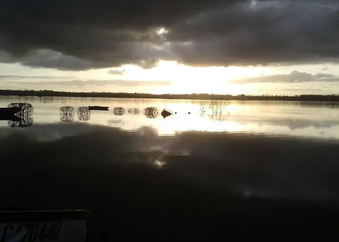 Garence Mit Eigener Terrasse By Interhome 度假居 *