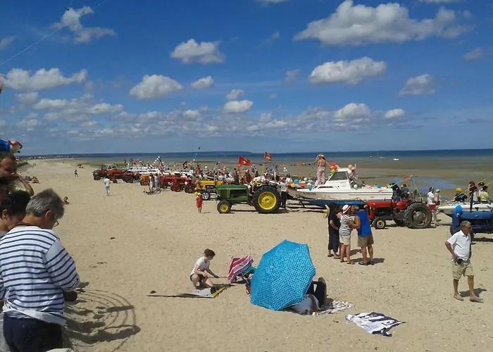 Garence Mit Eigener Terrasse By Interhome 度假居 Ravenoville