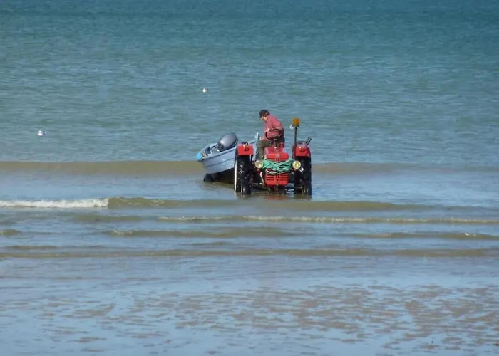 Garence Mit Eigener Terrasse By Interhome 度假居 *